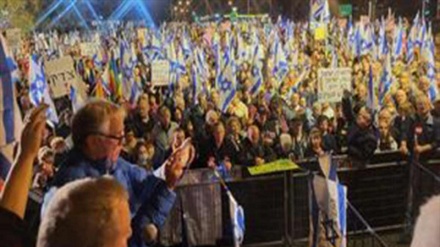 Массовые протесты против Нетаньяху прошли в Тель-Авиве и Хайфе