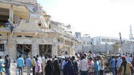 Somalia: esplosione e spari nel centro di Mogadiscio