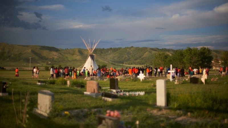 法媒：加拿大原住民寄宿学校附近又发现无标记坟墓