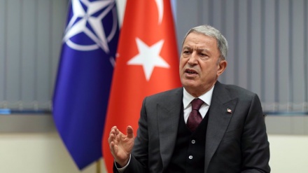 Turchia cancella la visita del ministro della Difesa svedese