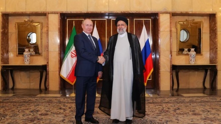 イラン･ロシア大統領が電話会談