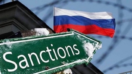 Russia: risponderemo alle sanzioni dell'UE