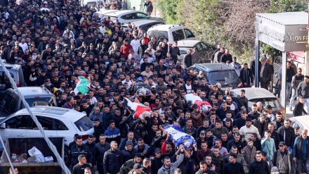 (FOTO DEL GIORNO) Funerali 9 martiri palestinesi a Jenin