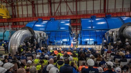 In Francia la Cgt chiede lo sciopero da oggi nelle raffinerie