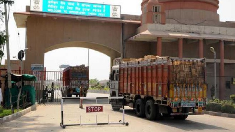 کاهش واردات هند از افغانستان