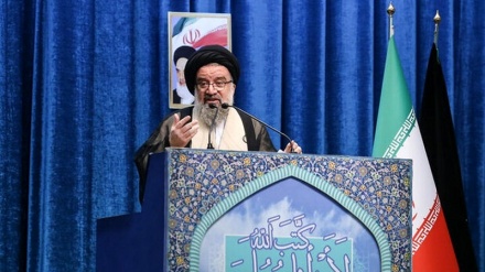  خطیب نماز جمعه تهران: به فضل خداوند همه توطئه‌های آمریکا ضد ایران خنثی شد