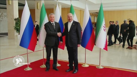 Mencermati Pertemuan Komisi Tinggi Kerja Sama Parlemen Iran dan Rusia