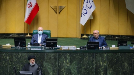رئیسی: دشمن با همه توطئه‌ و جنگ ترکیبی ضد ایران، ناکام ماند