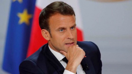 मज़दूर दिवस पर फ़्रांसीसी राष्ट्रपति का तोहफ़ा, सैकड़ों गिरफ़तार 300 से अधिक शहरों में प्रदर्शनकारियों से मारपीट