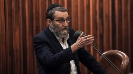 גפני הגיש הצעת חוק לאיסור הכנסת חמץ לבתי חולים