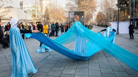 (FOTO) Tehran, 41° Fajr Festival, migliori spettacoli del teatro iraniano - 1