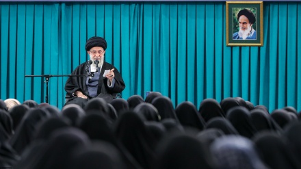 イラン最高指導者の指摘した、西側資本主義体制のジェンダー不平等的視点