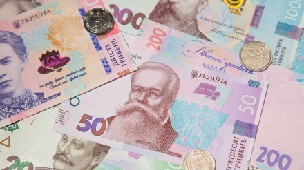 Rusia Stop Penggunaan Mata Uang Ukraina di Empat Wilayah