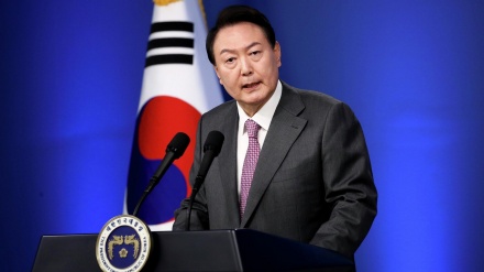 韓国大統領が、核保有の可能性に言及