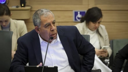 ח