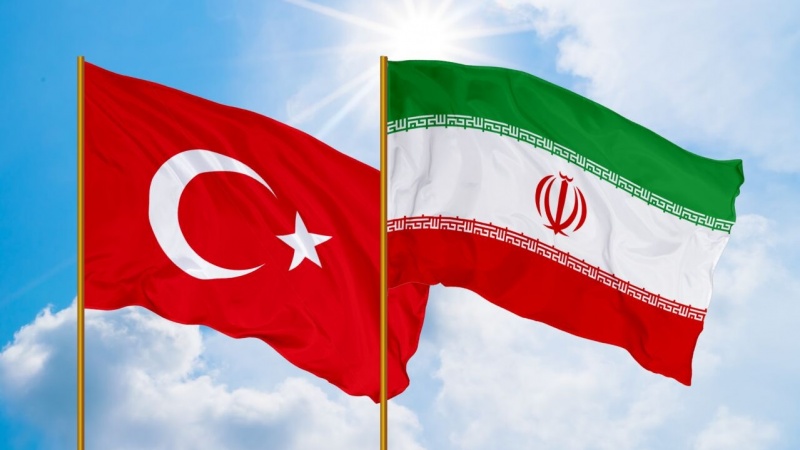 Handelsaustausch zwischen Iran und Türkei sank um 20 Prozent in ersten 4 Monaten 2023