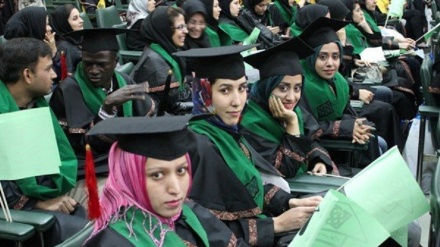 9.4万名外籍学生在伊朗学习