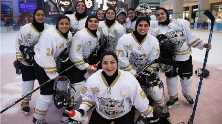 Hockey sul Ghiaccio, Iran femminile ha fatto la storia: si aggiudica il secondo posto 