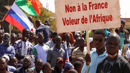 Prancis Diberi Waktu Sebulan Tarik Pasukan dari Burkina Faso