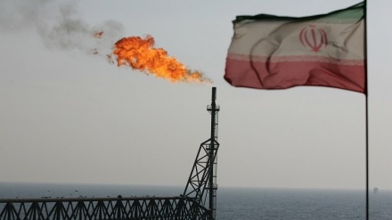 イランの石油輸出が過去3年で最高を記録