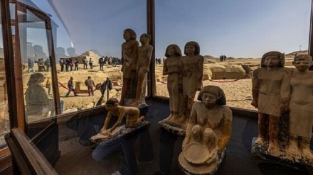 Mumja e artë arkeologët egjiptianë zbulojnë sarkofagun e mbyllur për 4300 vjet
