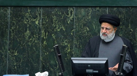 Raisi: Garda e Revolucionit Islamik i shkatërroi terroristët në rajon