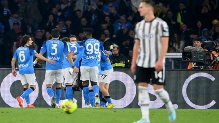 Calcio, Serie A: Napoli dominante, Juventus umiliata + VIDEO