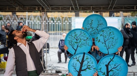 (FOTO) Fajr Festival, teatro di strada a Tehran - 2