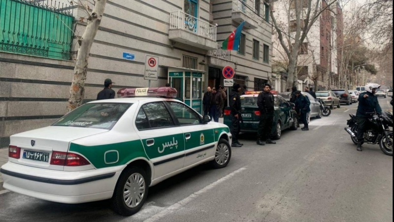  حمله به سفارت جمهوری آذربایجان در تهران ، یک نفر کشته و دو نفر زخمی شدند