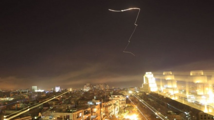イスラエル軍戦闘機がシリア首都南部を攻撃、2人が殉教
