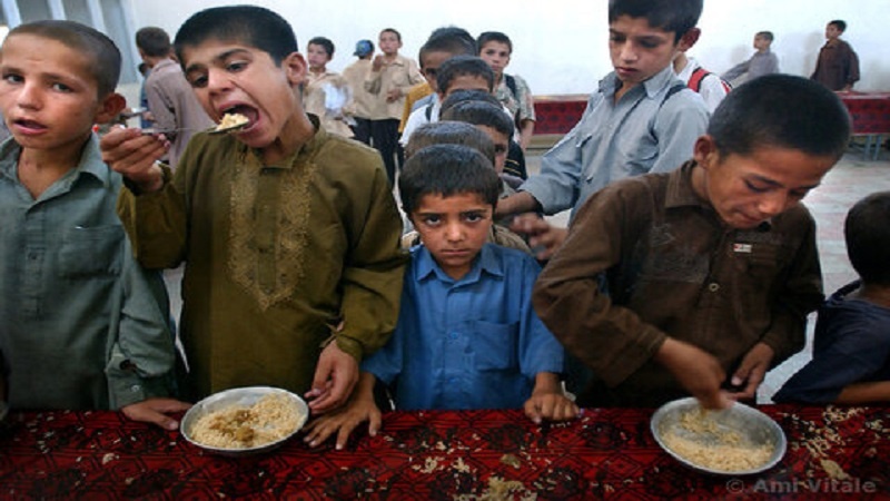 تشدید گرسنگی در افغانستان؛ هفت میلیون کودک و مادر سوءتغذیه دارند