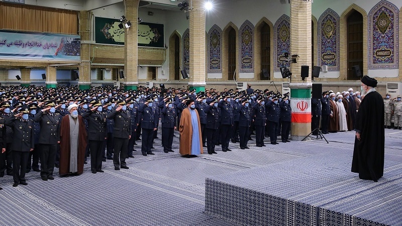 Rahbar bertemu Angkatan Udara Militer Iran