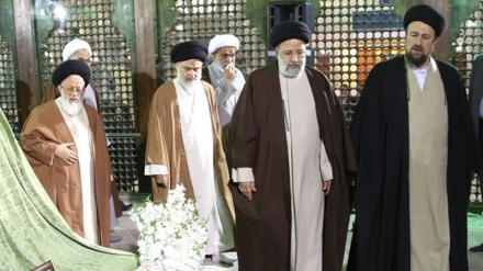 تجدید میثاق اعضای مجلس خبرگان رهبری با آرمان های امام خمینی (ره)