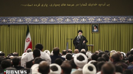 Şərği Azərbaycan xalği i qrupi de İnğılobi Ali lideri vindemon