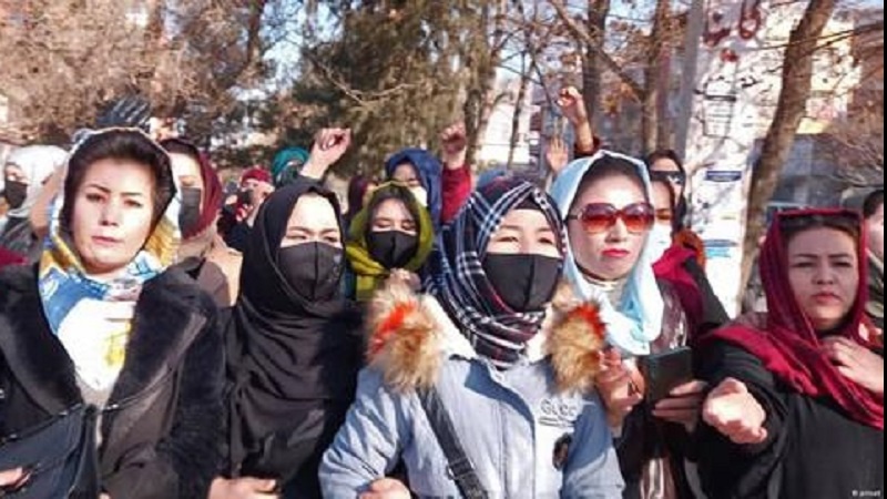دانمارک به تمام زنان و دختران افغانستان پناهندگی می‌دهد