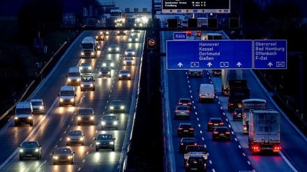 האיחוד האירופי אישר חוק לאיסור מכירת רכבים המונעים בבנזין ובדיזל עד 2035