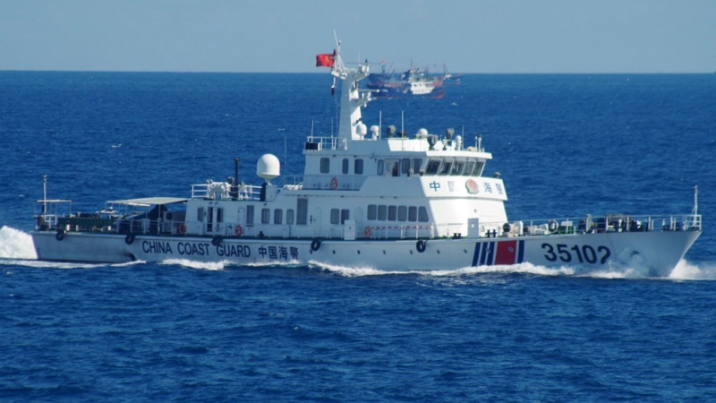 中国海軍測量船の日本領海侵入めぐり