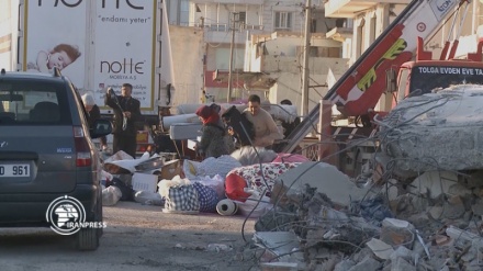Turchia, triste esodo degli sfollati alla ricerca di riparo + VIDEO