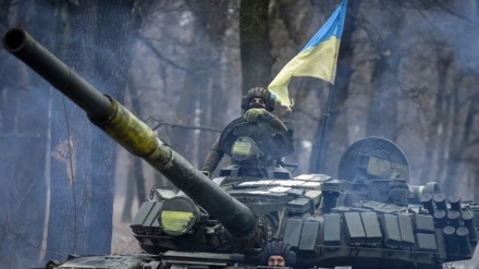 カザフが、対ウクライナ兵器送付を否定