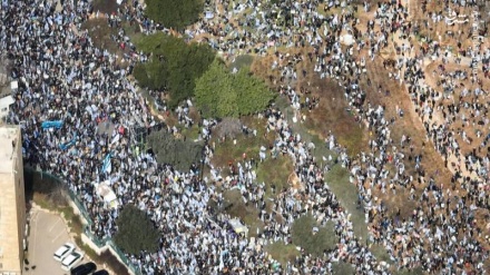 Минглаб сионистлар Бош вазир Нетаняҳуга қарши намойишларга чиқишди(видео)