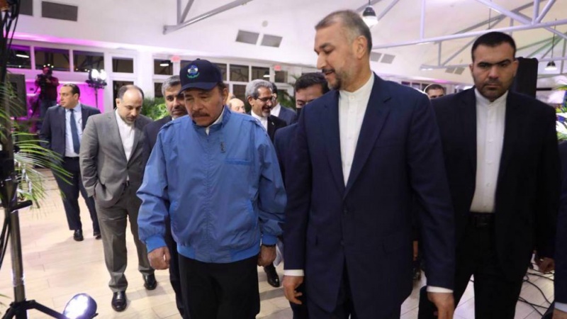 Presiden Nikaragua dan Menlu Iran