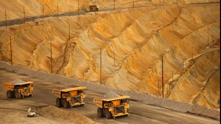 イランが価値100億ドルの産鉱業製品を輸出