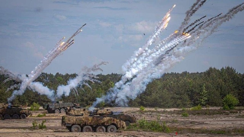 Россия Украинада НАТО қуролларини намойиш этди