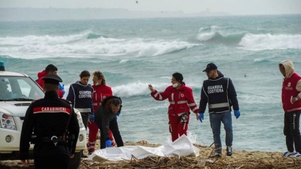 Përmbyset anija me emigrantë, humbin jetën 59 persona