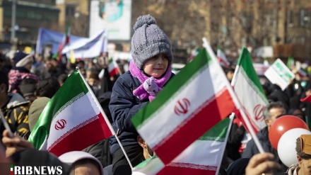 Iran, grande festa del popolo per 44esimo della Rivoluzione islamica