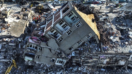 Реакция «Хизбуллы» на шоу США по оказанию помощи пострадавшим от землетрясения в Сирии