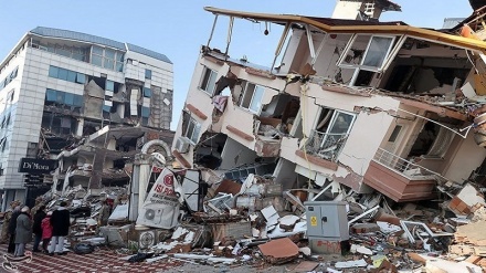 Turkey-Syria earthquake: Death toll crosses 5,000 with rescue operations in full swing