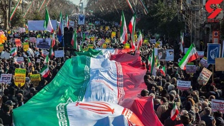   حضور حماسی ایرانیان و تاکیدبر گفتمان مقاومت