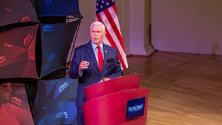 Usa. Agenti a casa dell'ex vicepresidente Pence