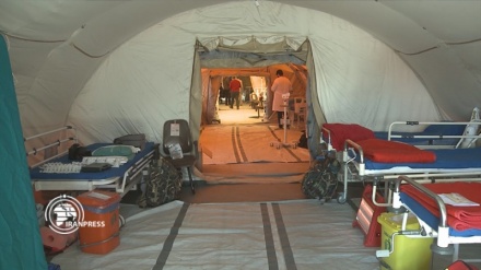 イランが、トルコの被災者へ救援・​​救助行う